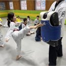 참피온 태권도장 이미지