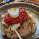 육쌈냉면 이미지