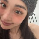 김민하, 하늘색 눈동자에 깡마른 몸매…모든 게 파격 파격적인 메이크업과 근황 이미지