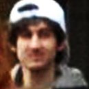 Boston Marathon bomber manhunt: One suspect dead, second on the run, police say 이미지