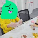 금정구 치매안심센터 | 고마운데이케어센터 (연제구주간보호센터)- 요리교실: 차 티백 만들기 (인지지원프로그램)