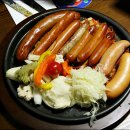 옥토버하우스 이미지