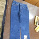 의류 제작 및 수선 리폼 이미지