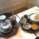북촌빙수 | 북촌 한옥 카페 안국역 망고 빙수 맛집 카페04293 후기