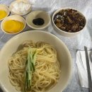 홍방원 | 강북구 홍방원: 전통의 맛과 현대의 감각이 어우러진 맛집