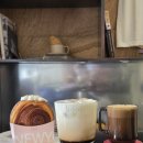 동아백화점 수성점 정문 앞 | 대구 수성구 신매동 카페, 뉴욕롤 맛집 '켑트 베이커스' (주차, 아기의자, 애견동반)