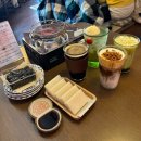 쿠모모찌 | [잠실새내 코타츠 카페] 귀여운 일본분위기 잠실 카페, 멜티도나