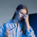 어나더아이즈 안경 이미지