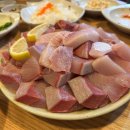 계절이 왔다: 연남동 바다회사랑, 독립서점 독서관, 온유어마인드, 소하염전, 영화 &#39;사랑은 낙엽을 타고&#39;
