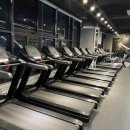 럭셔리휘트니스헬스 이미지