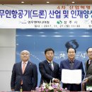 성우인력 이미지