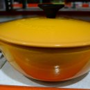 르크루제 냄비 18cm 노랑, 빨강/Le Creuset pot 18cm주물 /법랑 /에나멜코팅 /579997 /파주 오명품아울렛 이미지