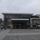 군산역 대합실 이미지