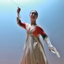 평화의 춤 이미지