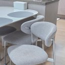 바이더블랑 | 티엔느디자인 블랑BLANC 비비 패브릭 식탁의자 한달사용후기