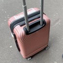 탑스타약국 | 파르페 맛집(오 쁘띠 그렉), 파리 짐보관(내니백), 쁘렝땅 백화점 루이비통 가방, 에펠탑뷰 에어비앤비