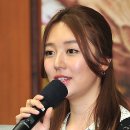 우쿨렐레연주 이미지