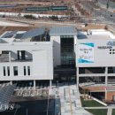 유성도서관 1층 이미지