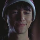 [미스테리어스 스킨(Mysterious Skin,2004)]퀴어코드영화입니다. 이미지