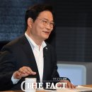 송영길-이준석, &#39;토론 배틀&#39; 나선 여야 대표 [TF사진관] 이미지