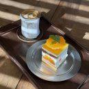 UR(광주광역시)-77[제2순환도로]-하-80 | 25년 11월_너무 늦게 도착한 문장