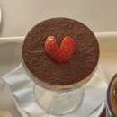 전원카페 | 수원 행궁동 카페 후기 | 전원주택 개조 감성 디저트 카페 누크녹카라멜하우스