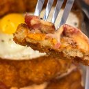 월드치킨 - 안동시 태화길 38 | 롯데월드몰 맛집 브럭시 홀리 치킨 와플 샌드위치 더 레벨 버거 후기
