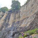 표충사주차장 이미지