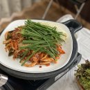 오리불고기와 메기탕 이미지