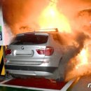 인천 계양구 이마트 주차장서 BMW차량 화재…엔진룸 타 이미지