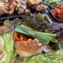 귀한족발역북점
