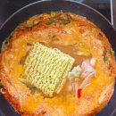 놀부족발보쌈부대찌개 이미지