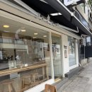 카페다임 | 용산 해방촌카페 베이킷 후기 | 포레누아·피스타치오휘낭시에·플랫화이트 | 카페이용,포장