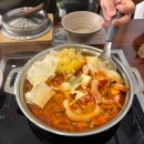 GS25 안산햇빛점 | [안산] 고잔동 든든한 한식으로 추천하는 김치찌개 맛집 "초부리김치찌개 고잔본점"