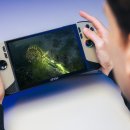 MSI, 루나레이크 8인치 UMPC &#39;클로 8 AI+&#39; 출시! 일렉트로마트서 체험 및 구매 가능