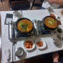 군산복합문화센터 앞 이미지