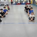 위풍당당 검무관 이미지