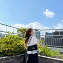 사랑한스푼 | [셀럽패션] 사랑스러움 한 스푼 빈티지 감성 한 스푼!!최예나의 코치 룩