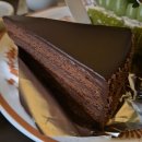 마마롱 [제주 여행 11] 카페 <b>마마롱</b> - 제주 애월 거꾸로 트리가 멋진 카페(내돈내산 리뷰)