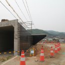 공인중계사 건너편 이미지