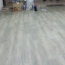 [데코타일 바닥 시공] 내구성 좋고 감각적인 공간 완성!