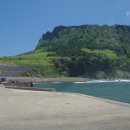 제주 일출봉 해안 일제동굴진지 이미지