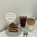 투데이카페 | 부산 광안리 조용한 카페 베이크드 투데이 말차딸기케이크 후기