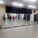 이동행정복지센터 | 대전 중구 행정복지센터 이동식 대형 단면 전신거울 파티션 설치