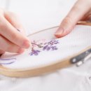 프랑스 자수의 감성 이미지