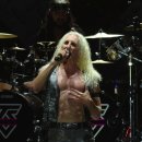 TWISTED SISTER - We're Not Gonna Take It - Bloodstock 2016 이미지