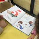 익산시립영등도서관 | [익산시립도서관]영등점/영등도서관/1층어린이자료실/아이와책읽기