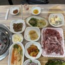 고기백화점 식육식당 이미지