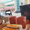 토스트앤커피 이미지