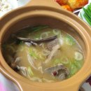 황금돼지국밥